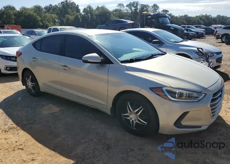 2017 Hyundai Elantra Se z USA, uszkodzony, nr VIN KMHD74LF3HU408884